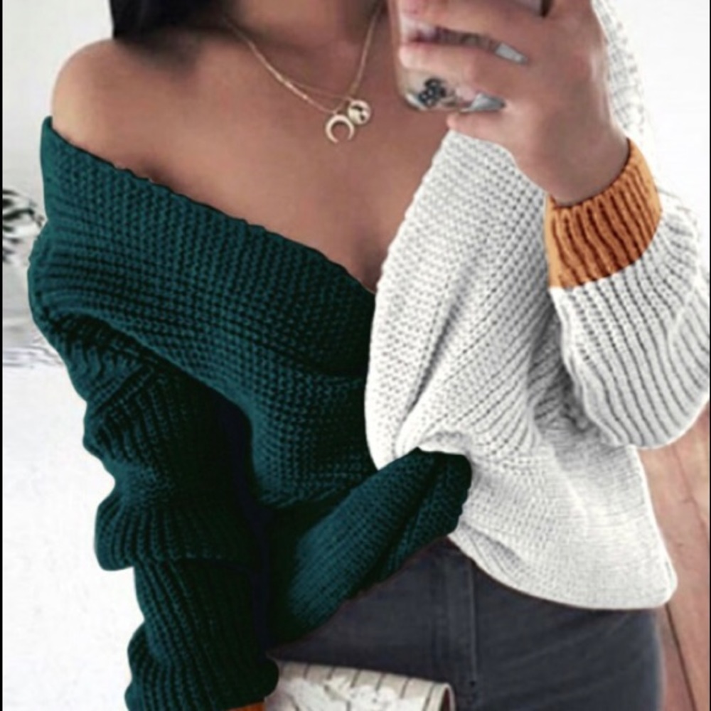 Large cute sweater, shirt in front crisscross